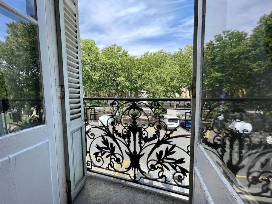 Le Varsovie ※ 4 Balcons Carcassonne Bagian luar foto
